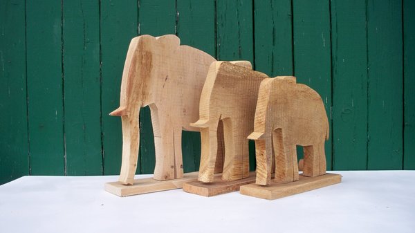 Elefant, natur, massives Eichenholz, drei Größen